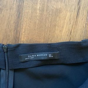 Zara off the shoulder midi dress. Size L